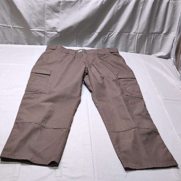 5.11 Tactical Mens Brown Cargo Pants Relaxed Ripstop Fit Size XL Long - Picture 1 of 9